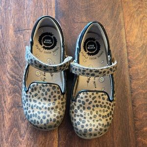Livie & Luca Mary Janes leopard with Velcro strap.